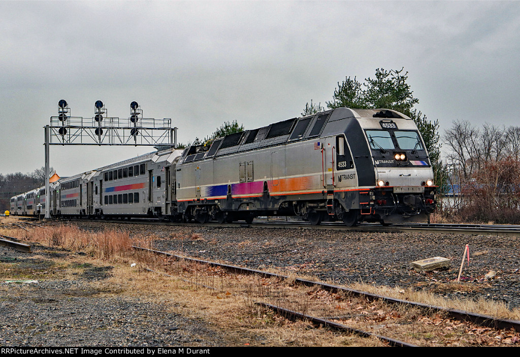 NJT 4533 on 1111